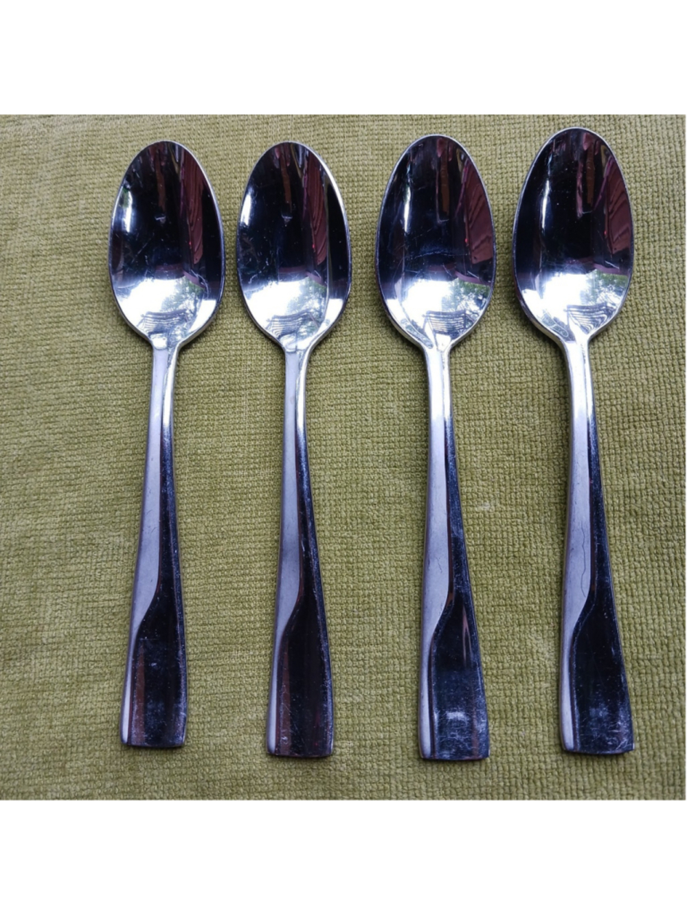 Oneida Splice Set of 4 Tea Spoons Stainless Steel